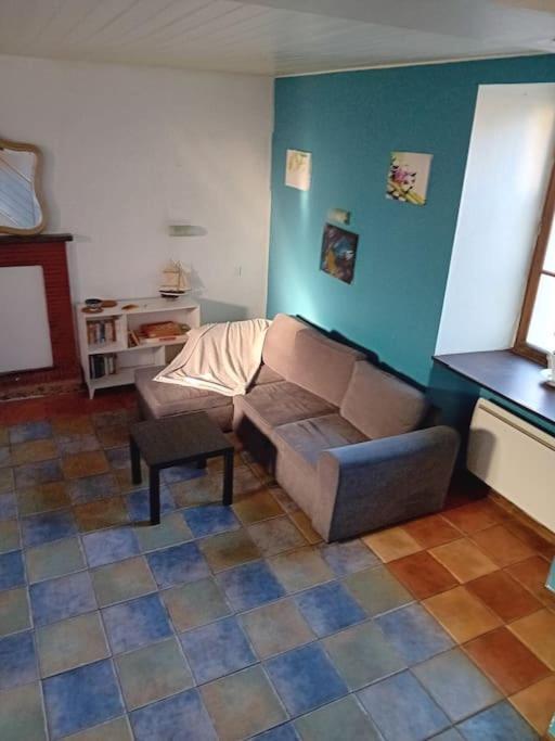 Maison De Bourg Dingé Kültér fotó